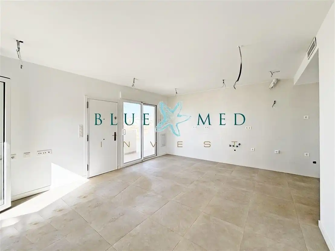 Penthouse with pool for sale in Calle EMBARBACIÓN COLUMBRETES, imagen 10