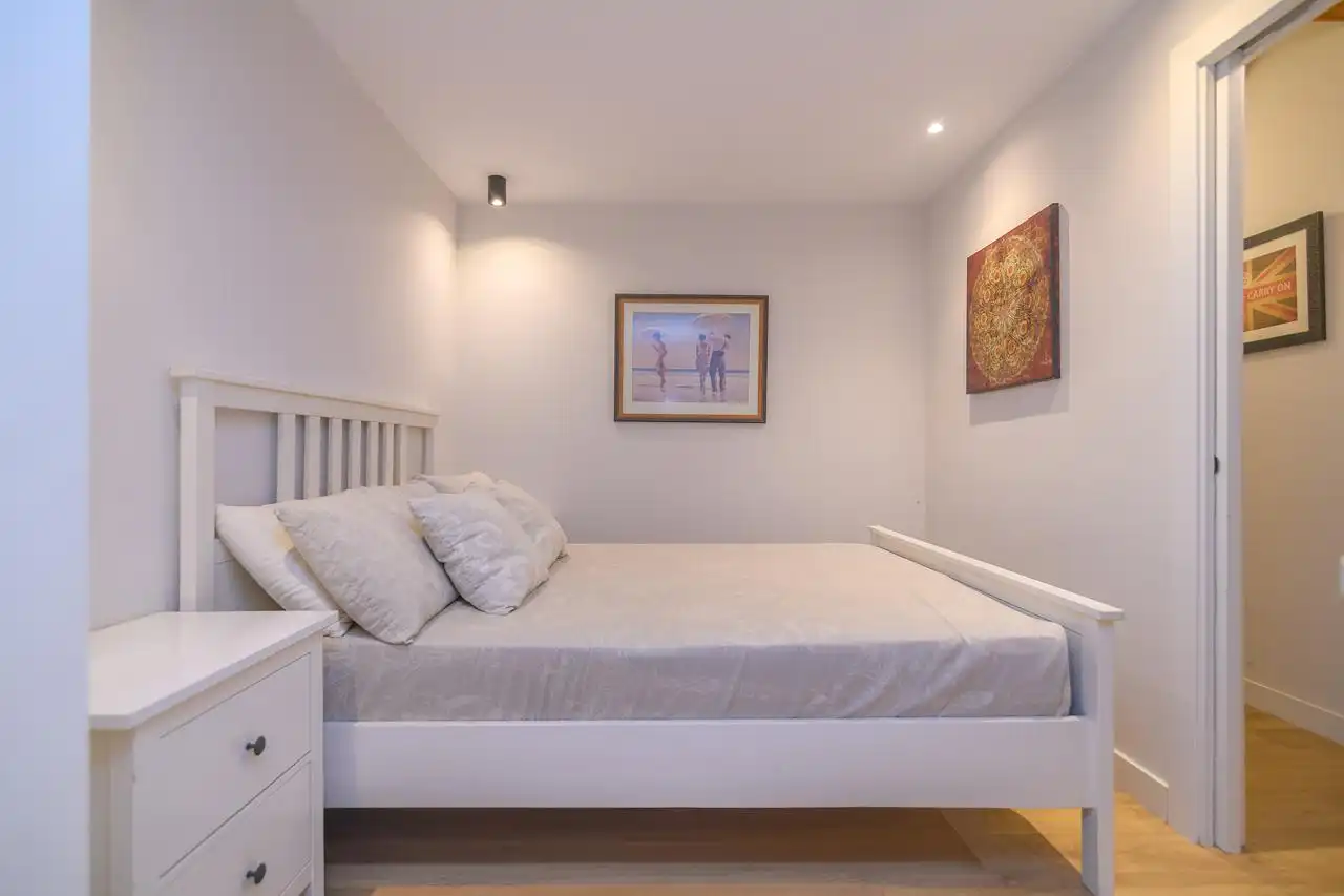 Wohnung mit Terrasse zum Verkauf in Carrer del Portal Nou, imagen 2