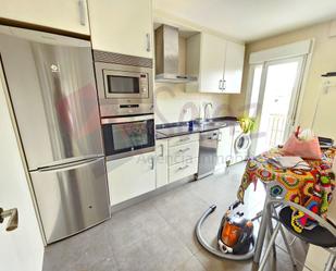 Cuina de Apartament de lloguer en  Logroño amb Aire condicionat, Calefacció i Terrassa