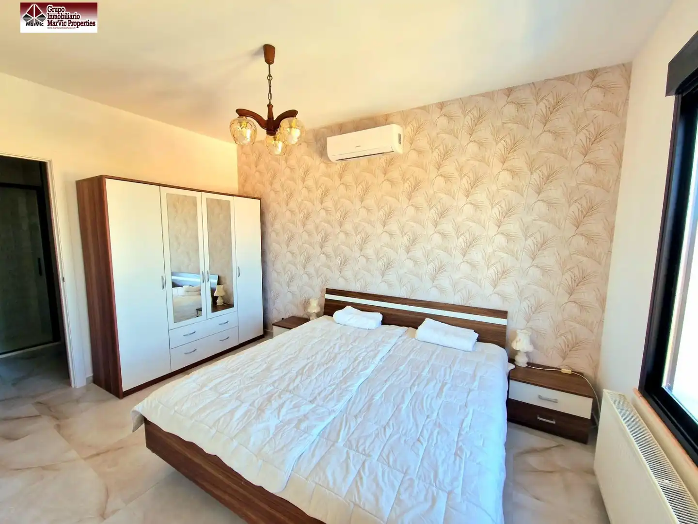 Habitación de Casa o chalet en venta en La Nucia con Aire acondicionado, Calefacción y Jardín privado