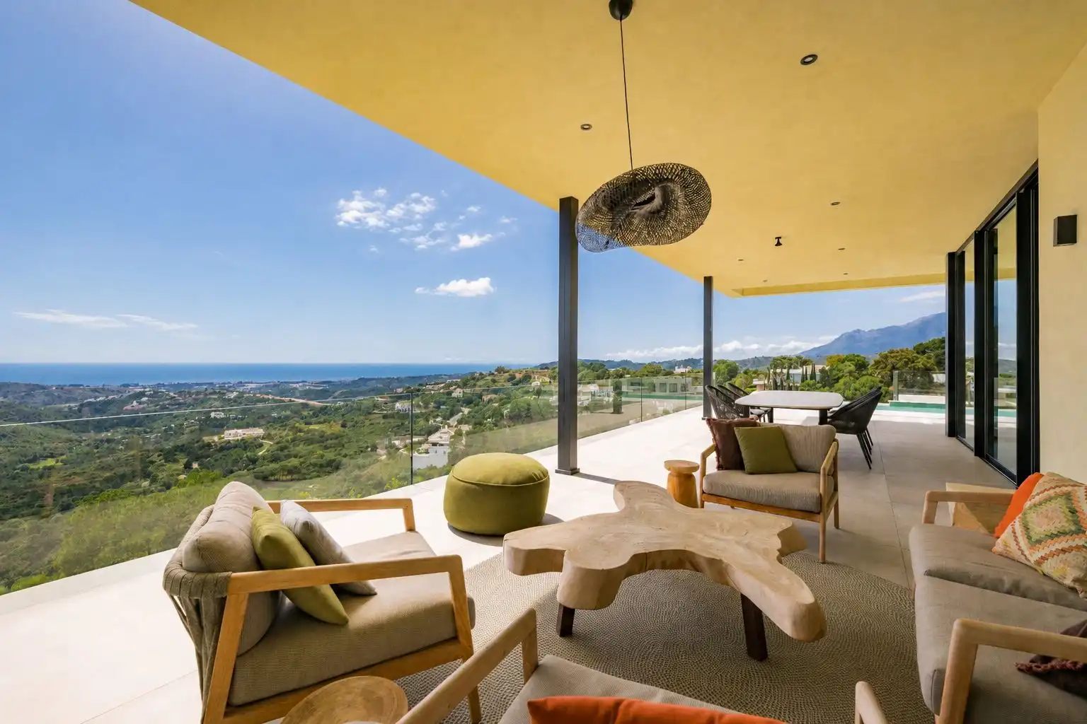 Terrassa de Casa o xalet en venda en Benahavís amb Calefacció, Jardí privat i Terrassa