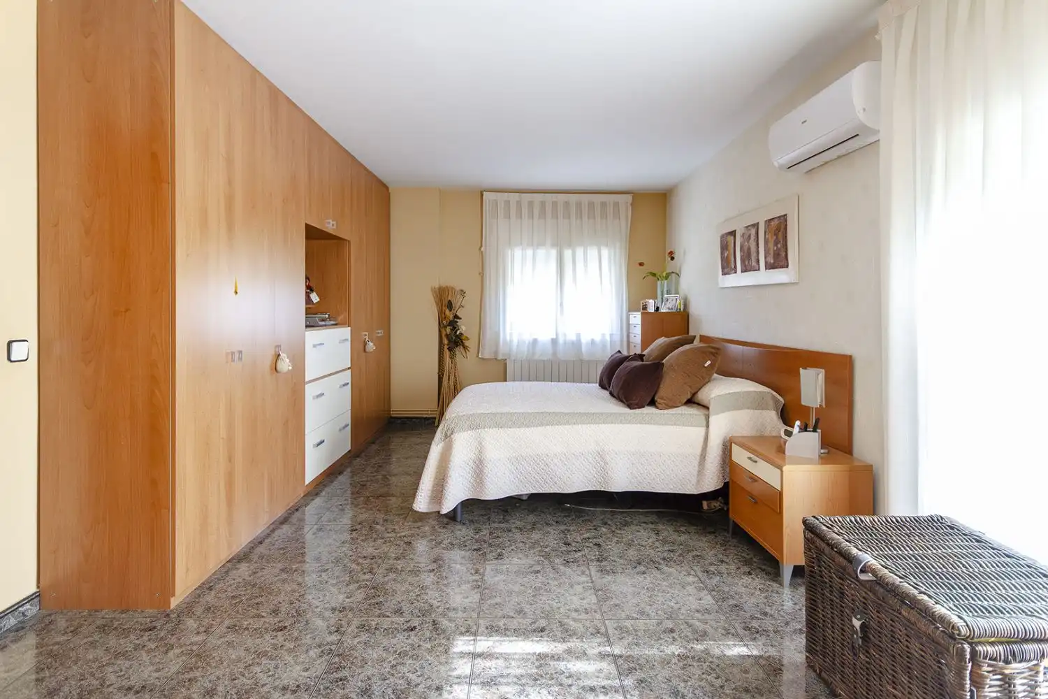 Bedroom of Houses for sale in Sant Martí Sarroca  with Air Conditioner, Heating and Terrace