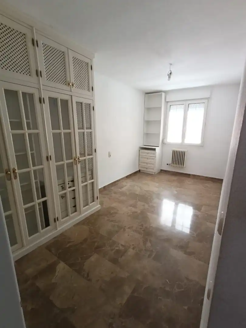 Habitación de Piso en venta en Antequera con Aire acondicionado, Calefacción y Balcón