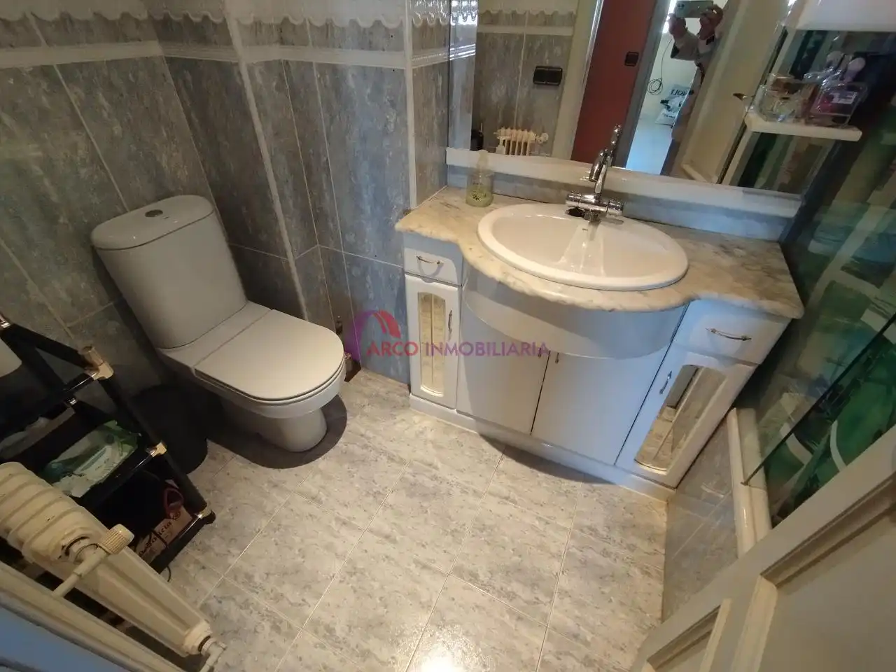 Baño de Piso en venta en Burgos con Calefacción