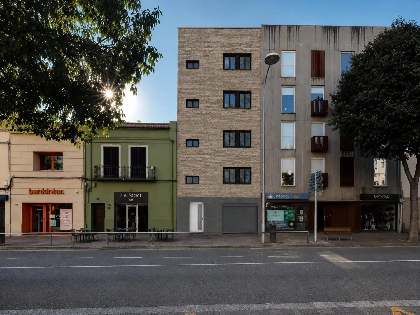 Piso con ascensor en venta en Laurea miro 228