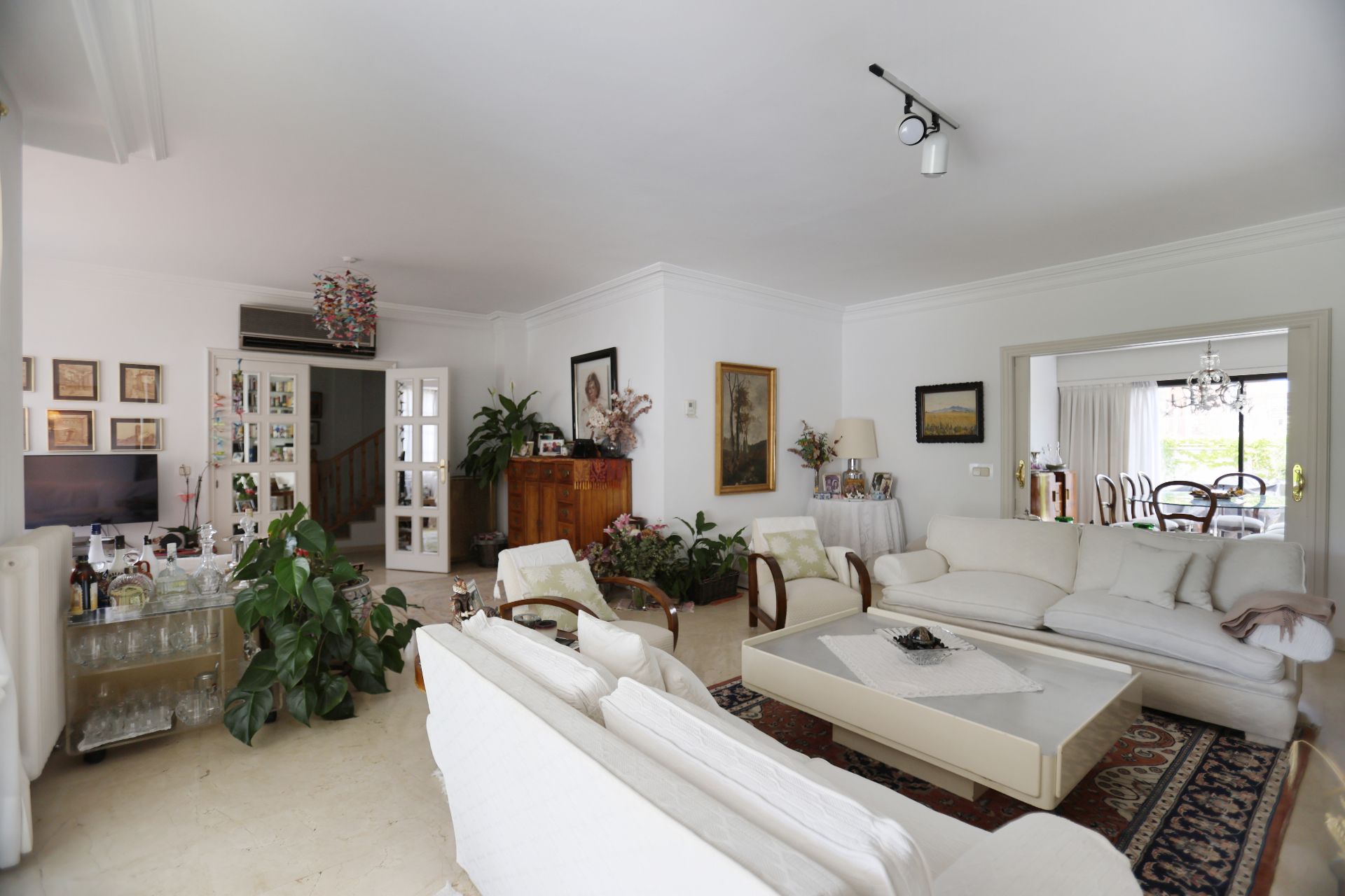 Living room of Single-family semi-detached for sale in  Madrid Capital  with Air Conditioner, Heating and Private garden