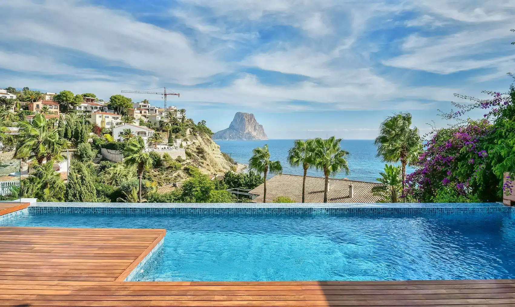 Casa con piscina en venta en Canuta