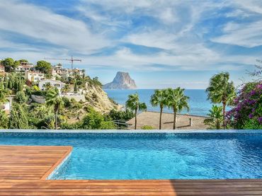 Casa con piscina en venta en Canuta