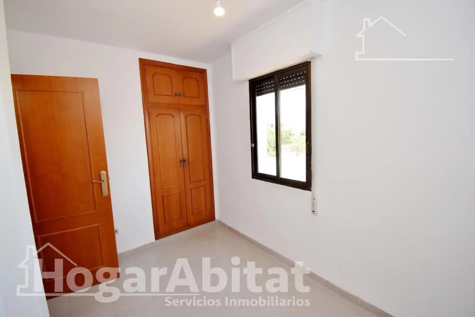 Dormitori de Casa o xalet en venda en Almazora / Almassora amb Jardí privat, Terrassa i Traster