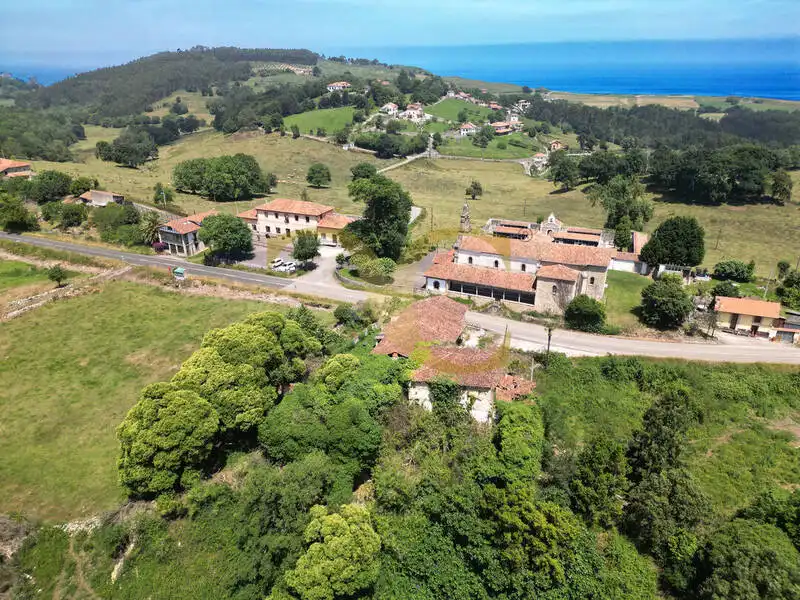 Wohnbaugrundstück zum Verkauf in San Esteban de Leces, imagen 4