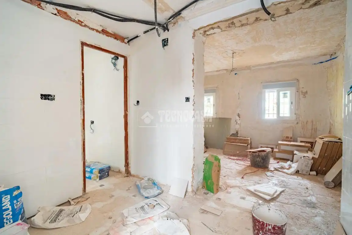 Flat for sale in Granada