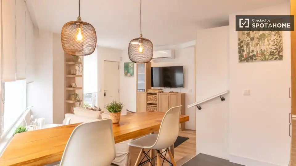 Flat for rent in Almenara -Ventilla
