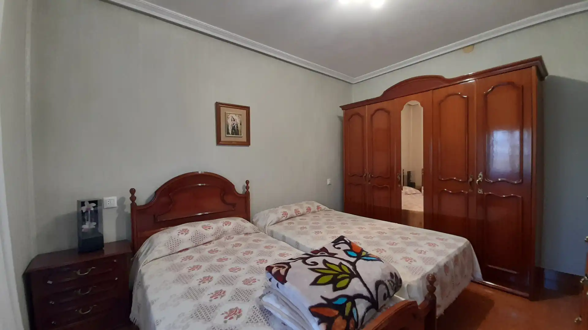 Schlafzimmer von Country house zur Miete in Oviedo  mit Heizung, Terrasse und Möbliert