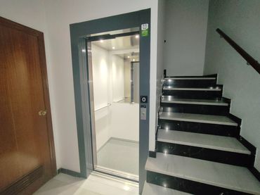 Piso con balcón en venta en Avenida de España 43