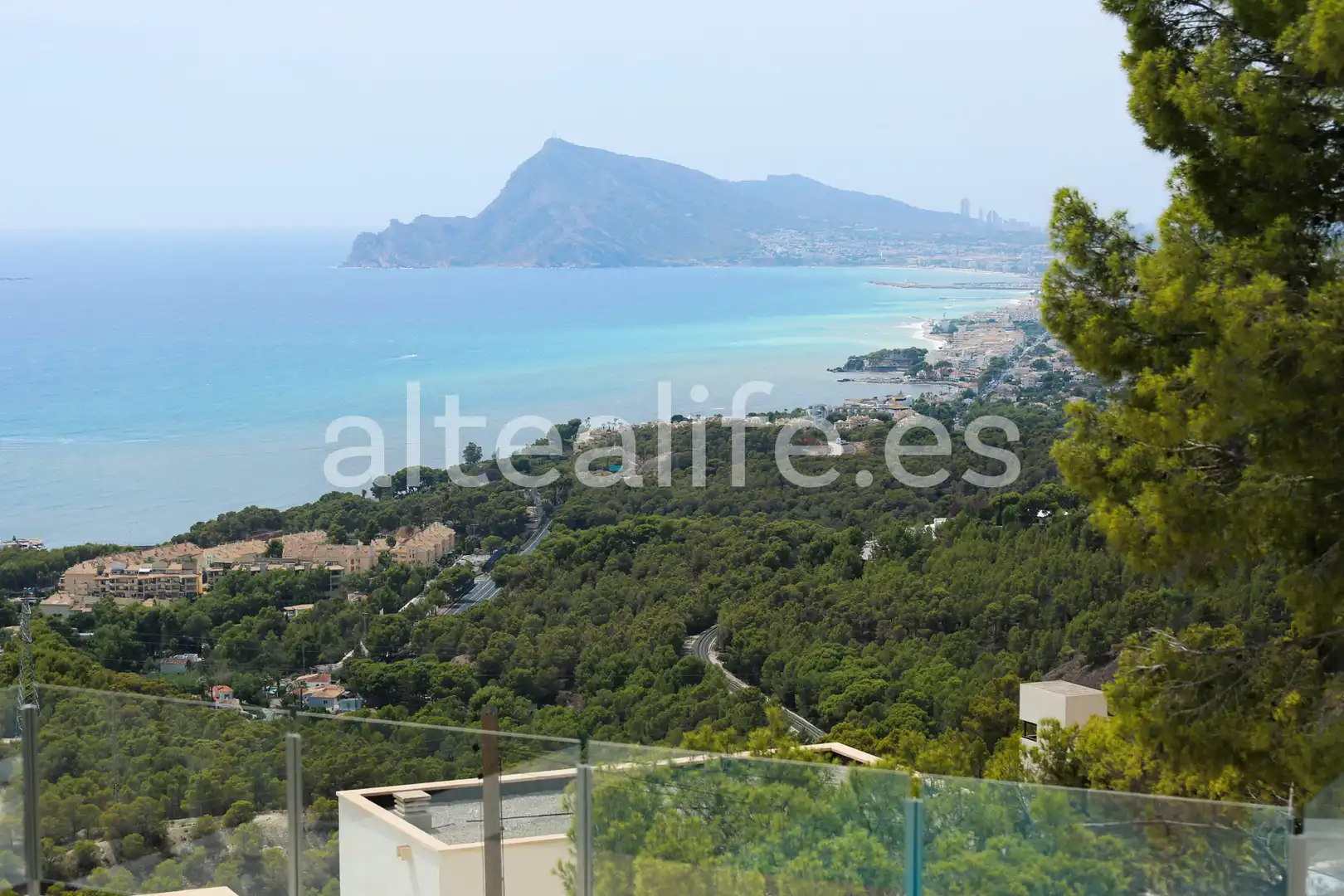 Vista exterior de Casa o chalet en venta en Altea con Aire acondicionado, Jardín privado y Terraza