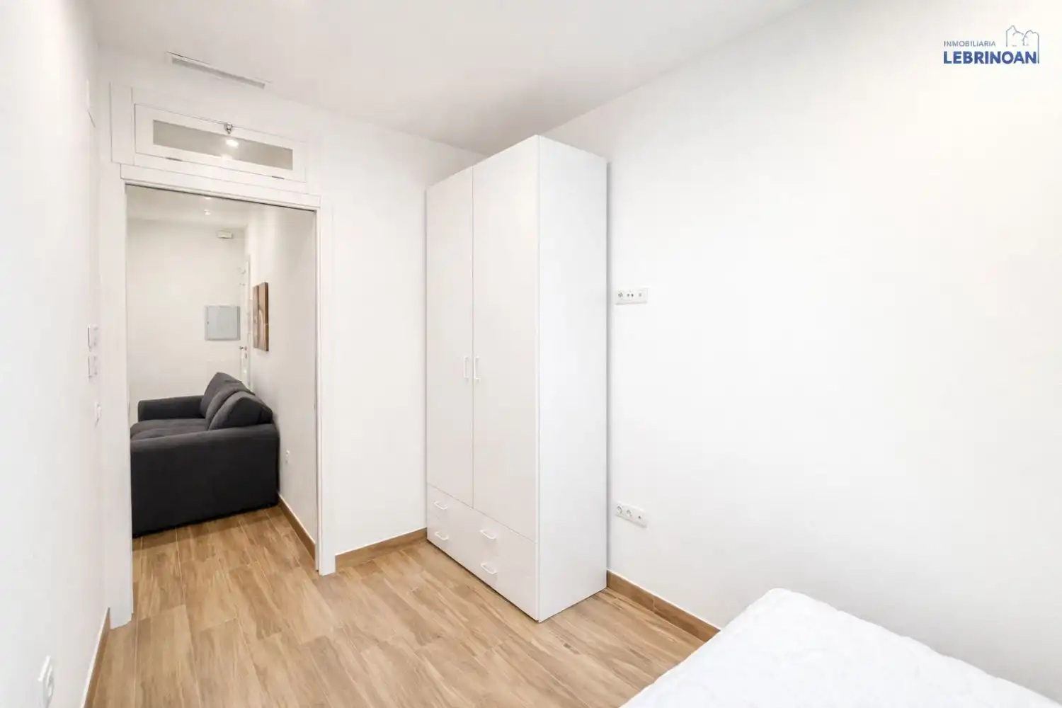 Habitación de Apartamento de alquiler en Lebrija con Aire acondicionado, Calefacción y Parquet