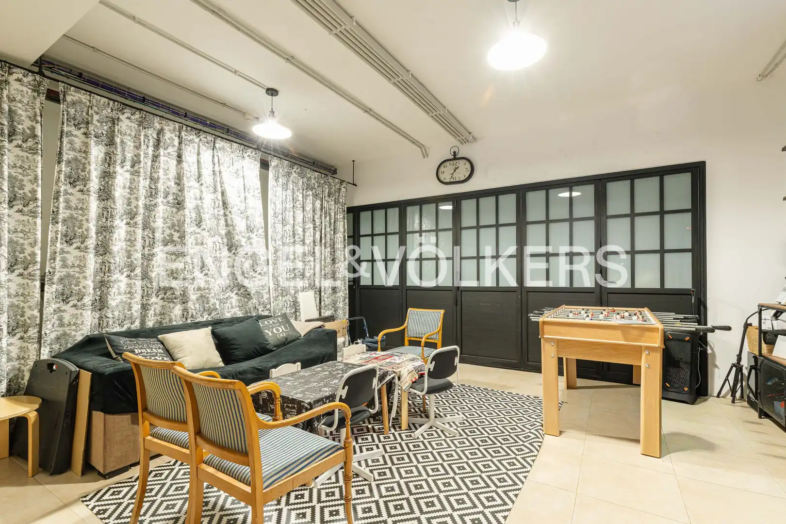 Casa adosada en venta en Pozuelo de Alarcón con Aire acondicionado, Calefacción y Jardín privado