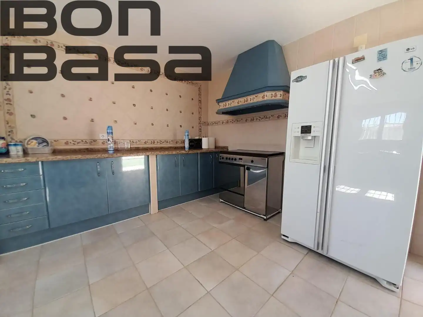 Cuina de Casa o xalet en venda en Alicante / Alacant amb Aire condicionat, Jardí privat i Piscina