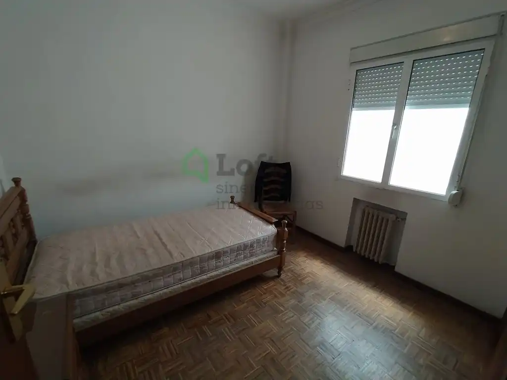 Bedroom of Flat for rent in Badajoz  with Heating