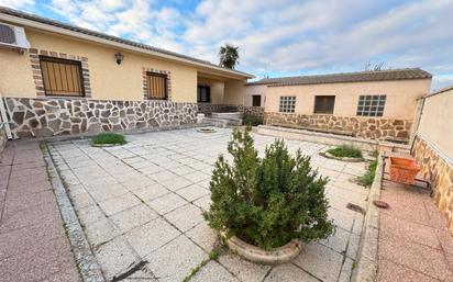 Exterior view of House or chalet for sale in Nambroca  with Air Conditioner and Terrace