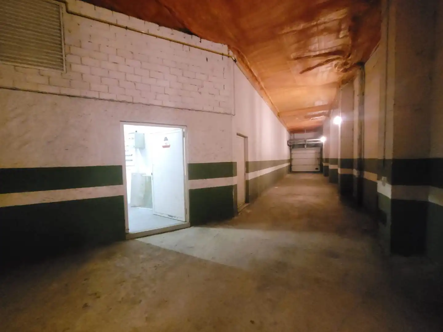Gewerbefläche zum Verkauf in Rosalía de Castro, imagen 2