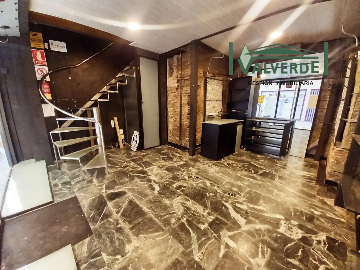 Local comercial en venta en Calle Darrillo Magdalena
