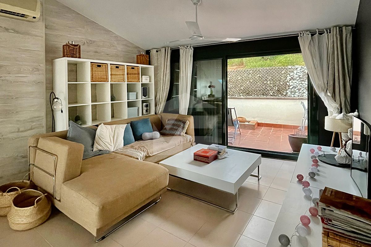 Living room of Attic for sale in Sant Pol de Mar  with Air Conditioner, Heating and Terrace