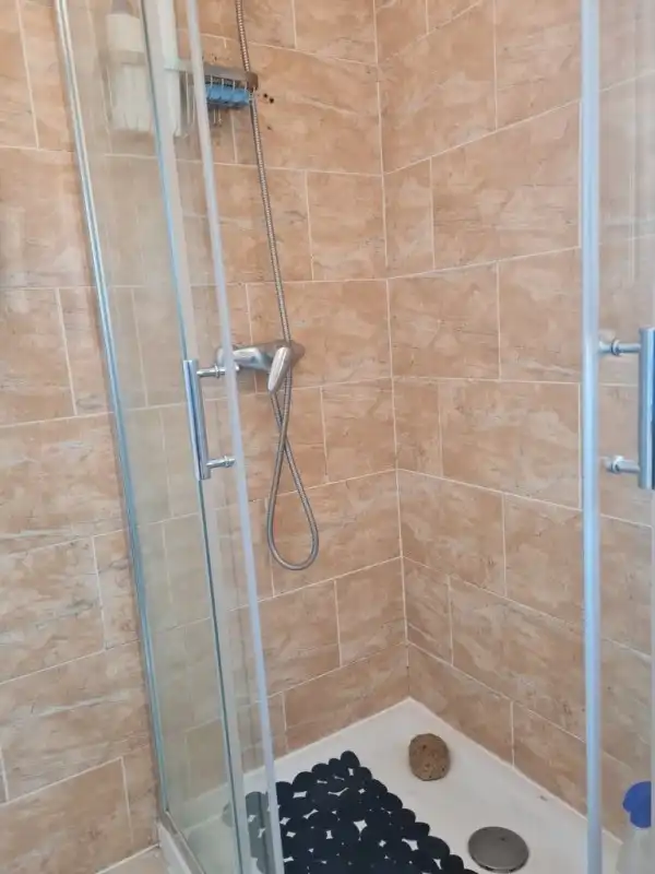 Baño de Piso en venta en Guadalajara con Calefacción
