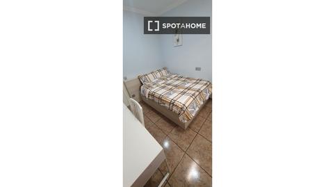 Foto 4 de Piso para compartir en Lloreda, Barcelona
