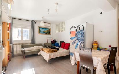 Bedroom of Flat for sale in  Madrid Capital  with Heating