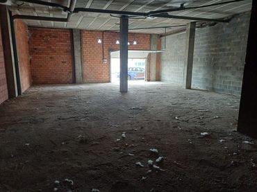 Local comercial en venda a Valverde de la Virgen