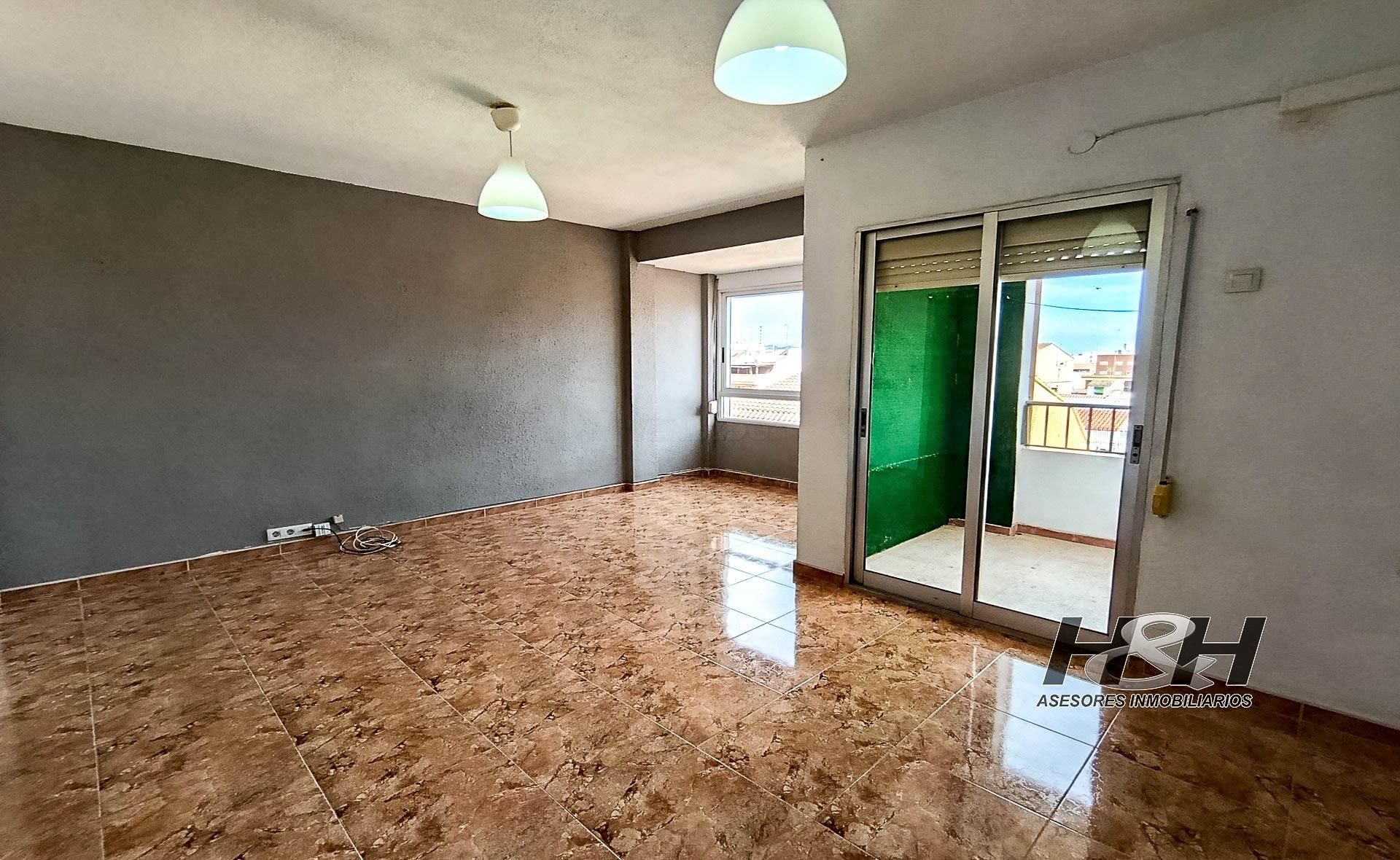 Sala de estar de Piso en venta en Burjassot con Aire acondicionado, Calefacción y Balcón