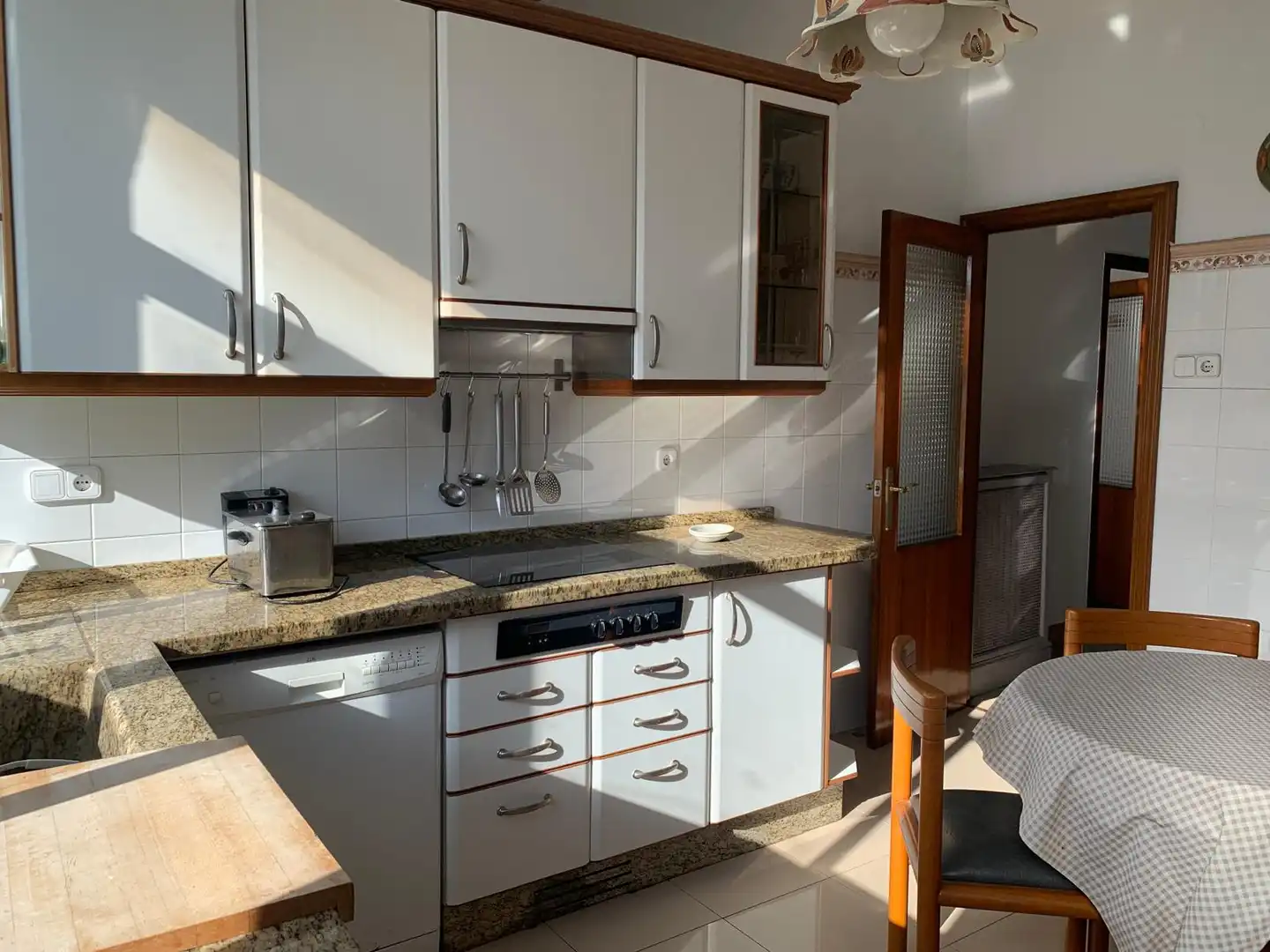 Wohnung zur Miete in Rúa Carlos III, Esteiro