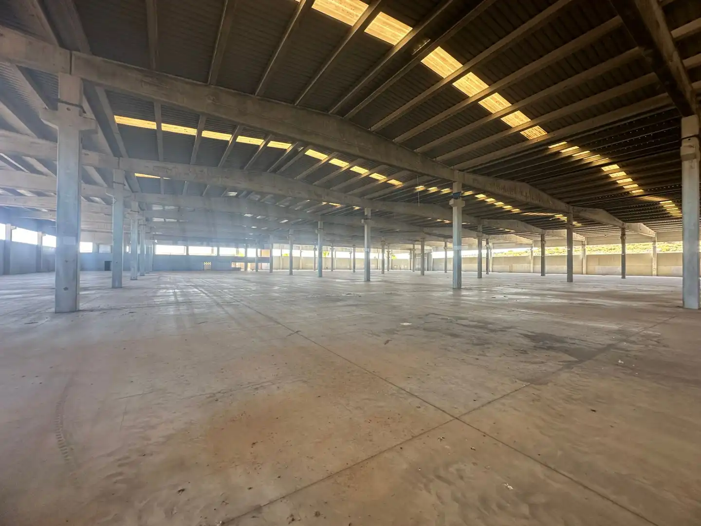 Nave industrial de alquiler en Villargordo del Cabriel con Alarma