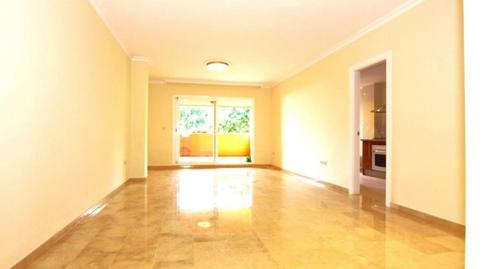 Foto 3 de Apartament en venda a N/a, -1, Santa María, Marbella
