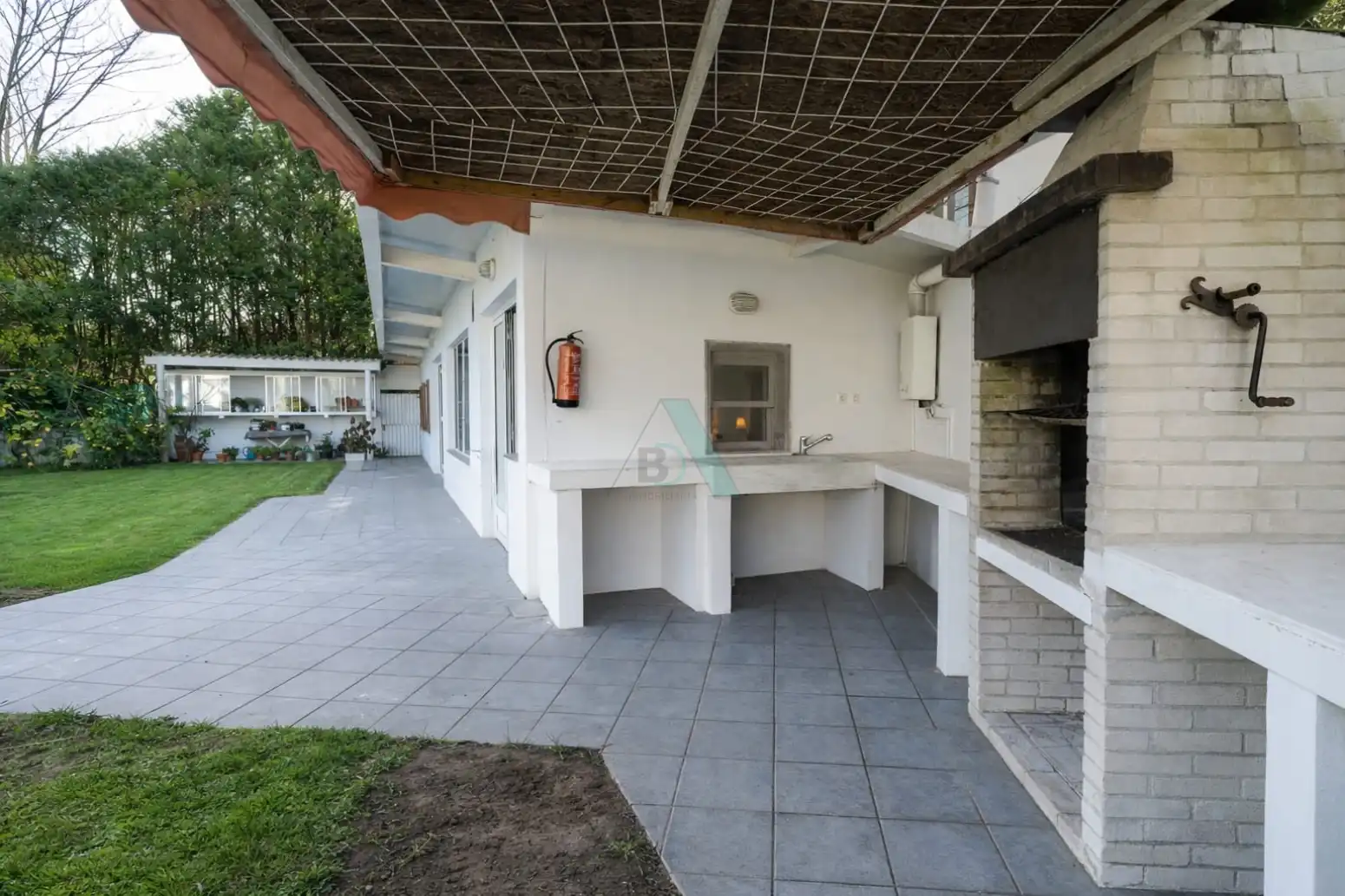 Terrassa de Casa o xalet en venda en Llanes amb Jardí privat, Terrassa i Piscina