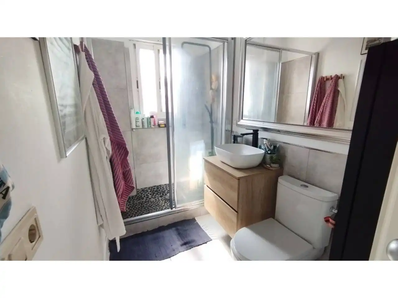 Badezimmer von Maisonette zum Verkauf in Huelva mit Klimaanlage, Parkett und Balkon