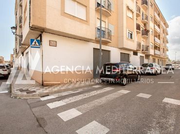 Local comercial en venda a Alcàsser