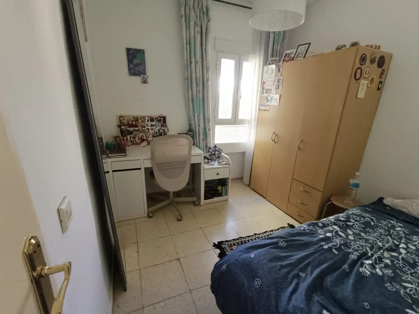 Habitación de Piso de alquiler en Granada con Calefacción, Terraza y Amueblado