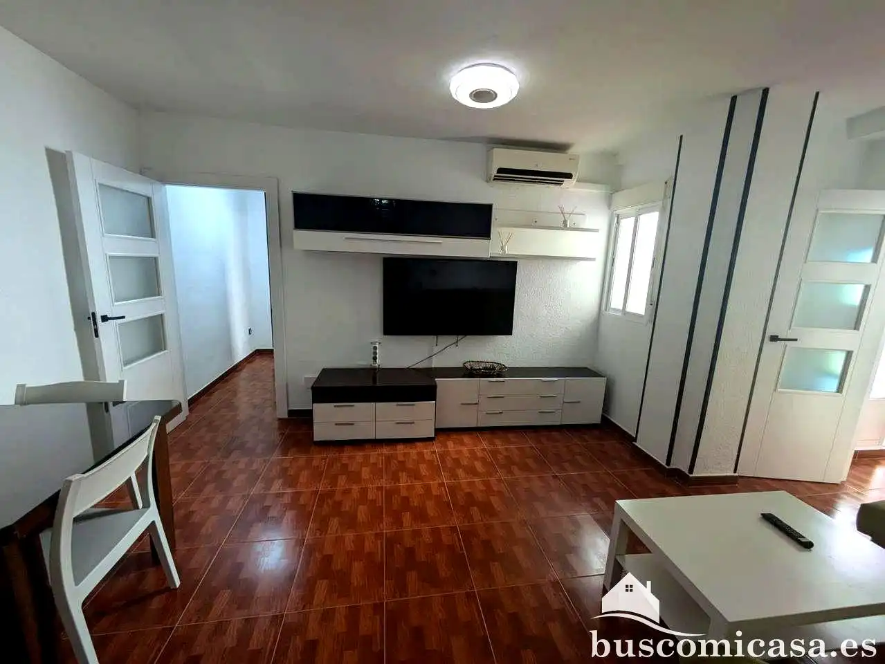 Wohnzimmer von Wohnung zur Miete in Linares mit Klimaanlage, Balkon und Alarm