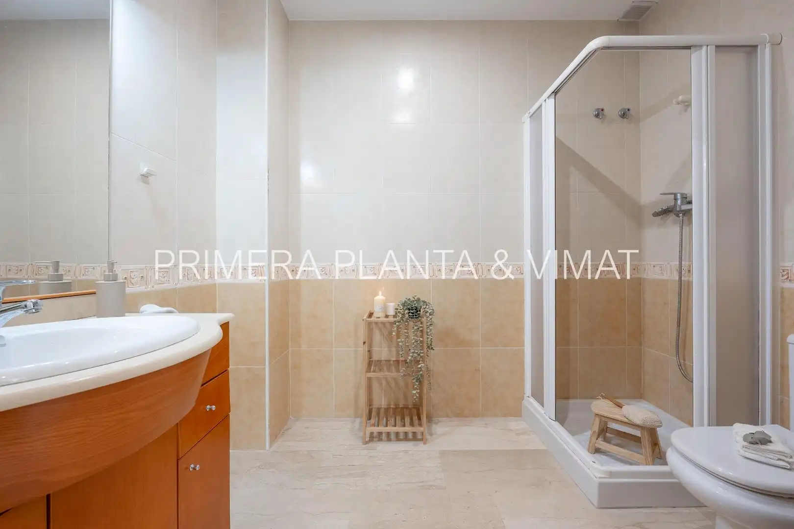 Baño de Planta baja en venta en Mataró con Aire acondicionado, Calefacción y Terraza
