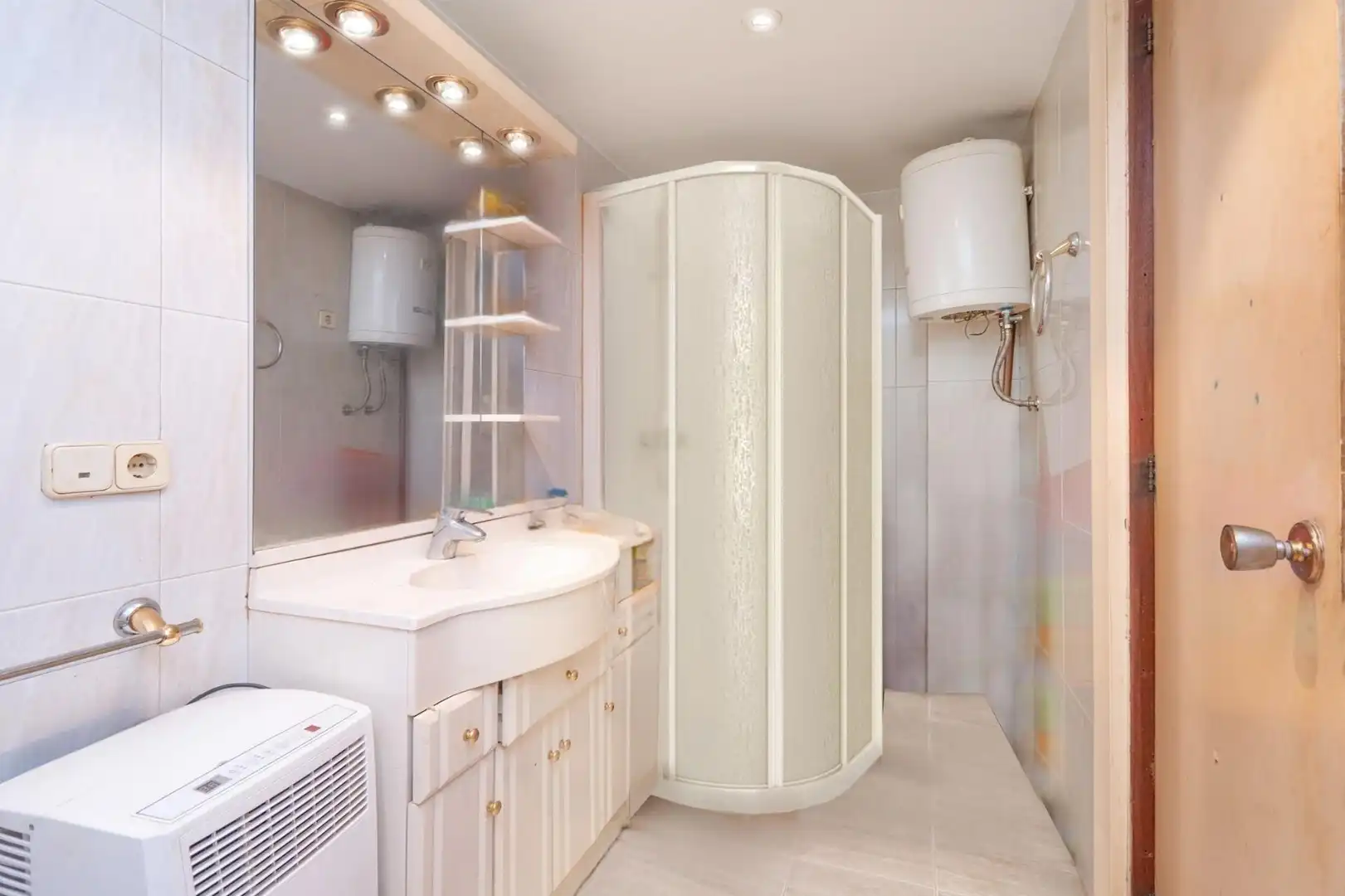 Baño de Piso en venta en  Palma de Mallorca con Calefacción, Terraza y Balcón