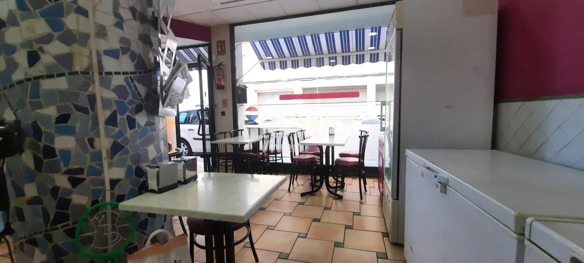 Local en traspaso en Vilanova i la Geltrú con Amueblado