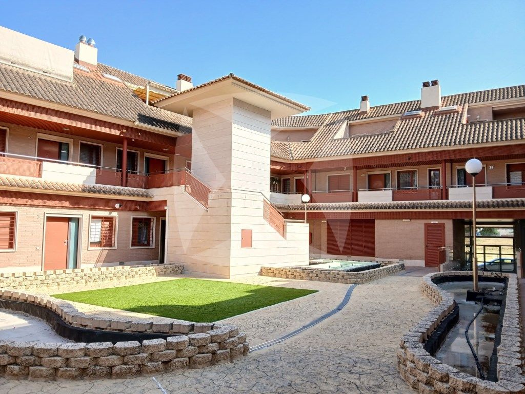 Exterior view of Flat to rent in Badajoz Capital  with Air Conditioner, Private garden and Furnished