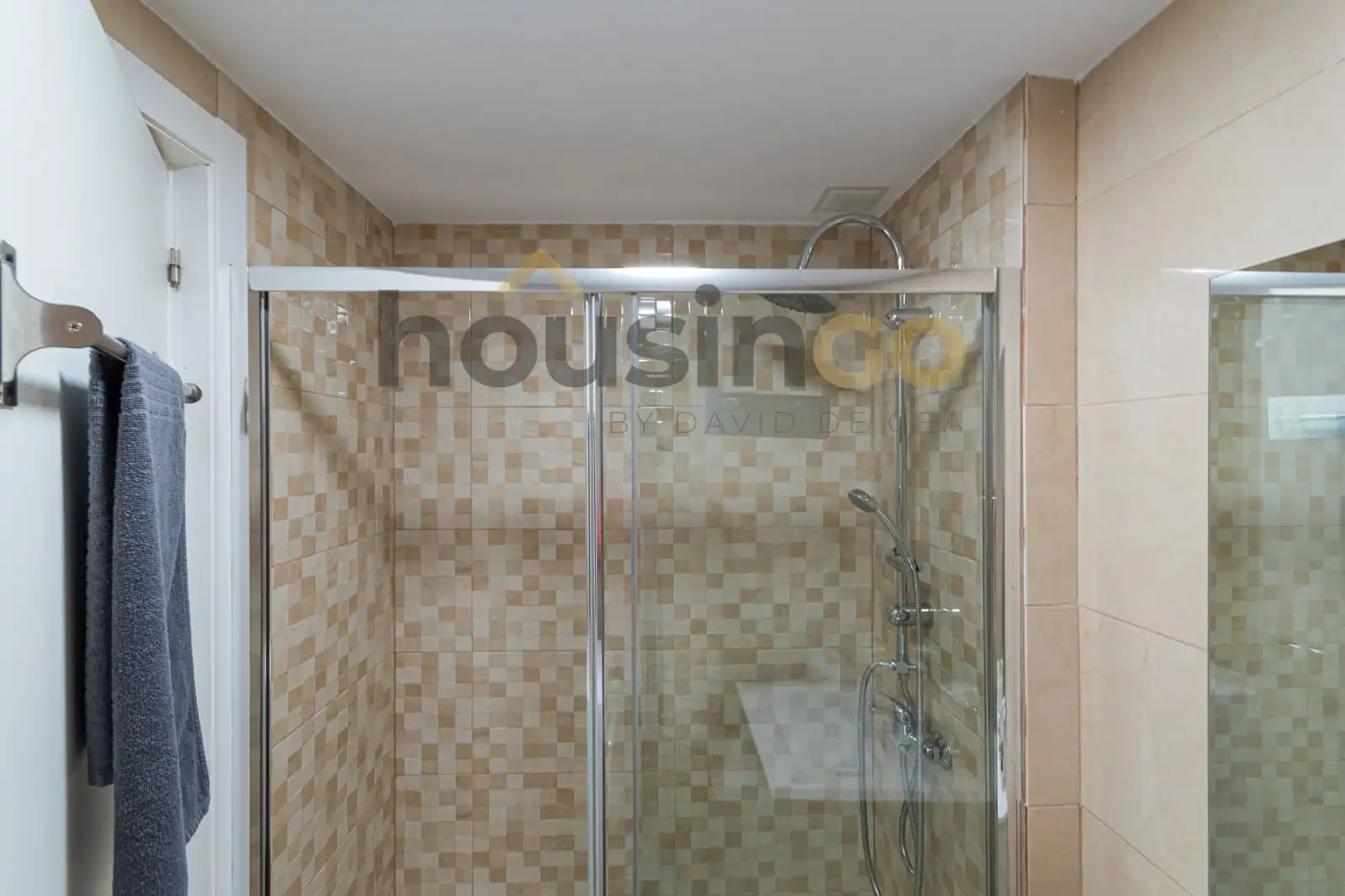 Badezimmer von Wohnung zur Miete in Madrid mit Klimaanlage, Heizung und Parkett