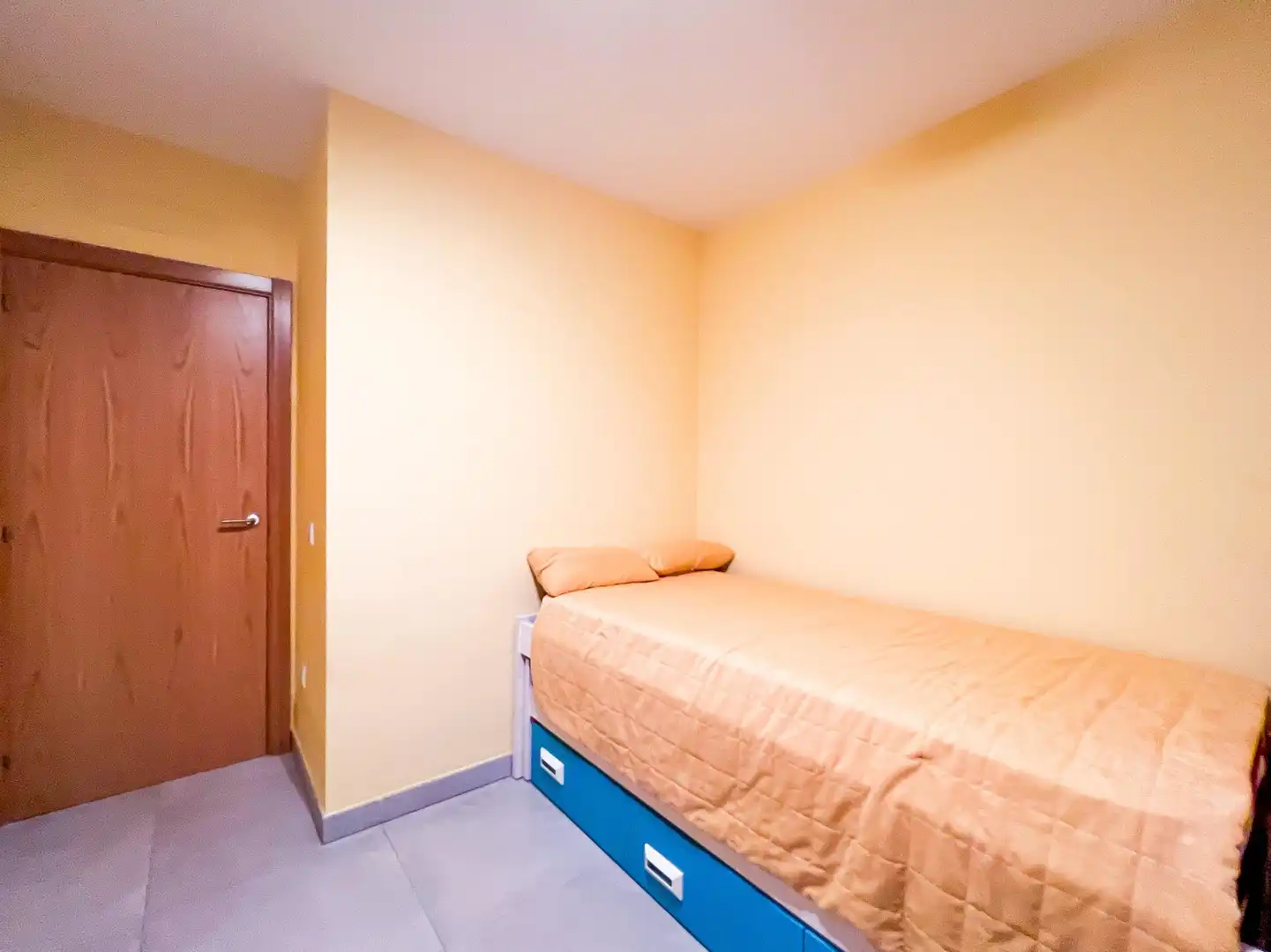 Bedroom of Apartments for sale in Adeje  with Air Conditioner, Furnished and Jacuzzi