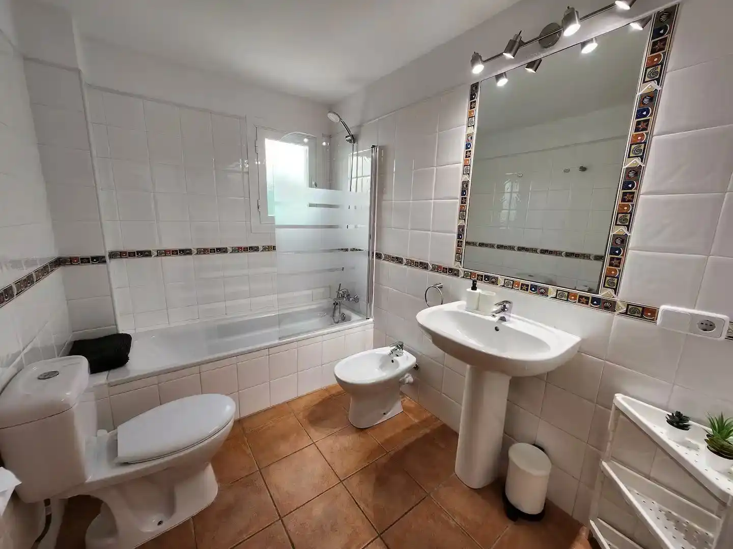 Badezimmer von Wohnung zum Verkauf in Manacor mit Klimaanlage, Privatgarten und Abstellraum