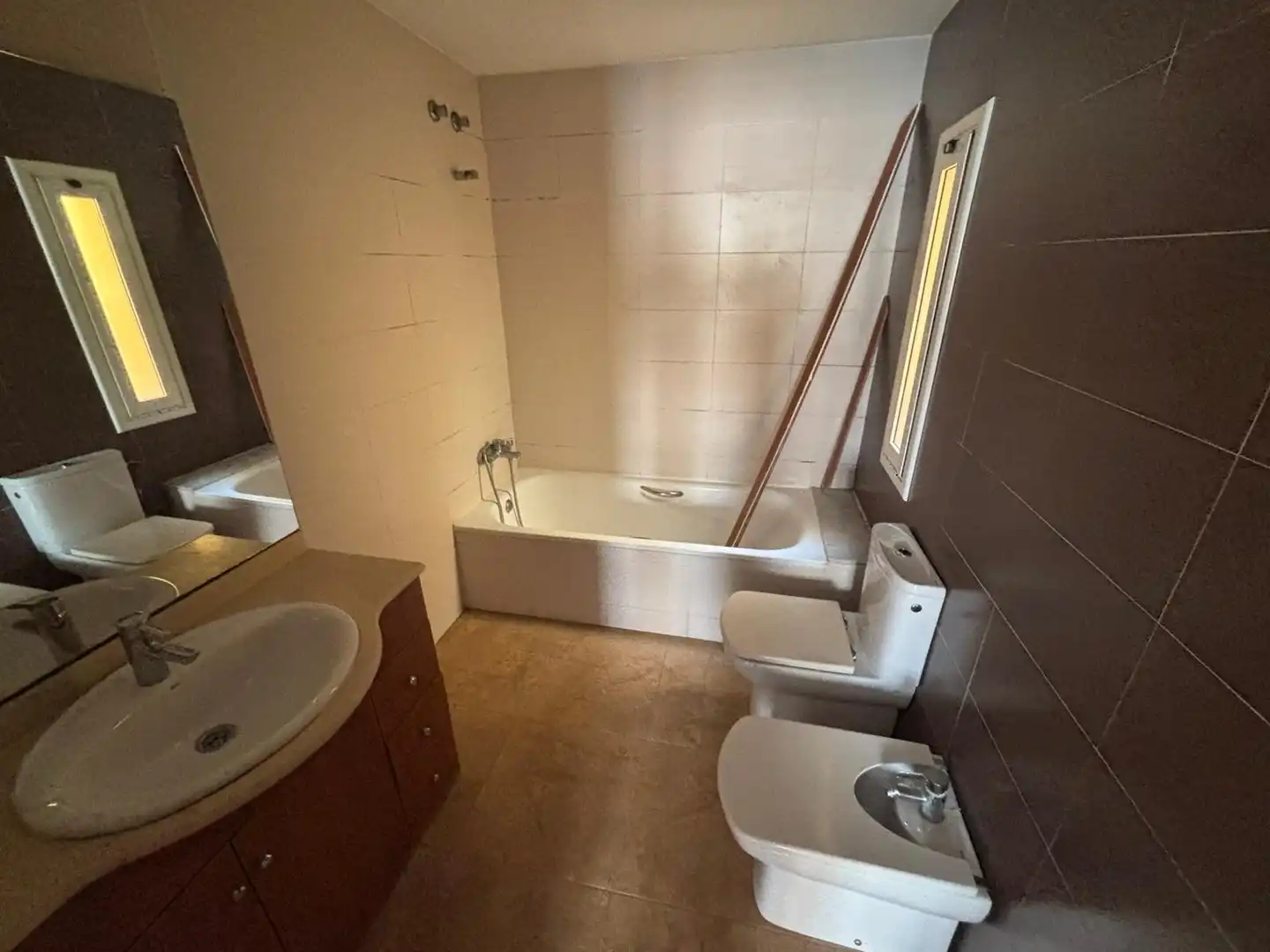 Baño de Piso en venta en Badalona con Calefacción, Terraza y Trastero