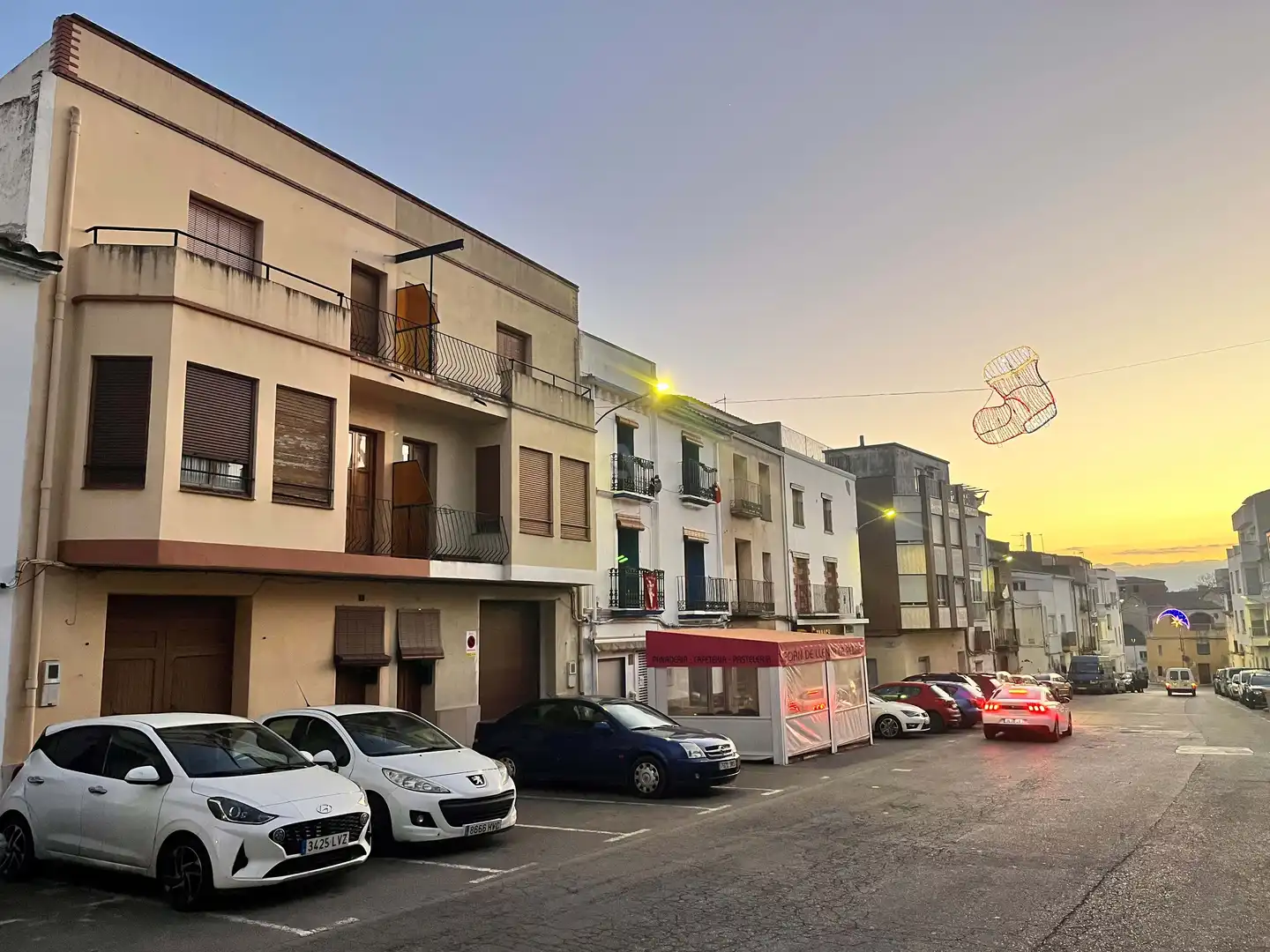 Vista exterior de Casa adosada en venta en Benlloc con Calefacción y Terraza