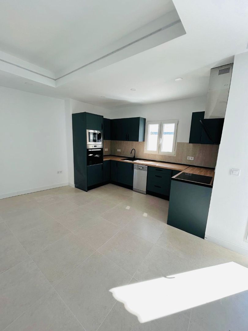 Kitchen of Flat for sale in Piles  with Terrace and Oven